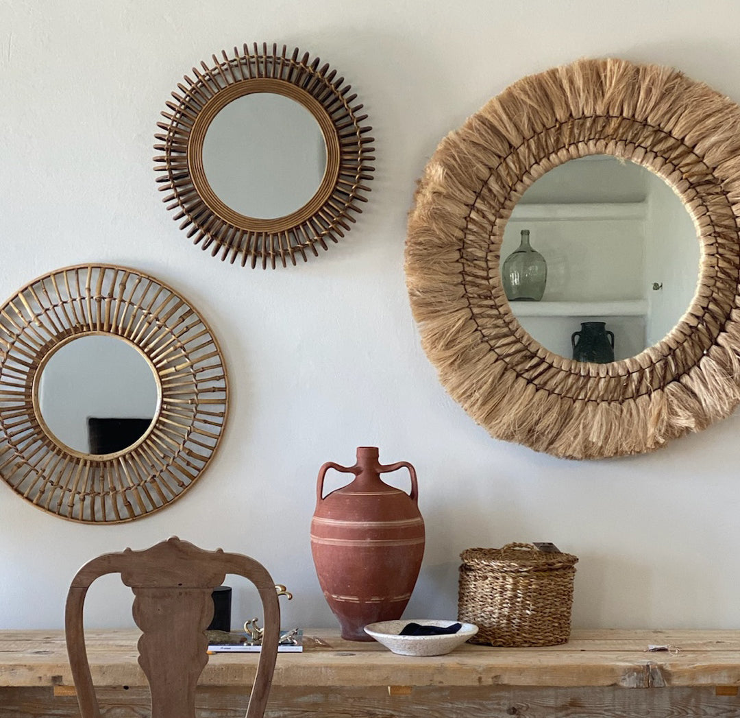 How to Hang Plates on Your Wall in 4 Steps + Ideas