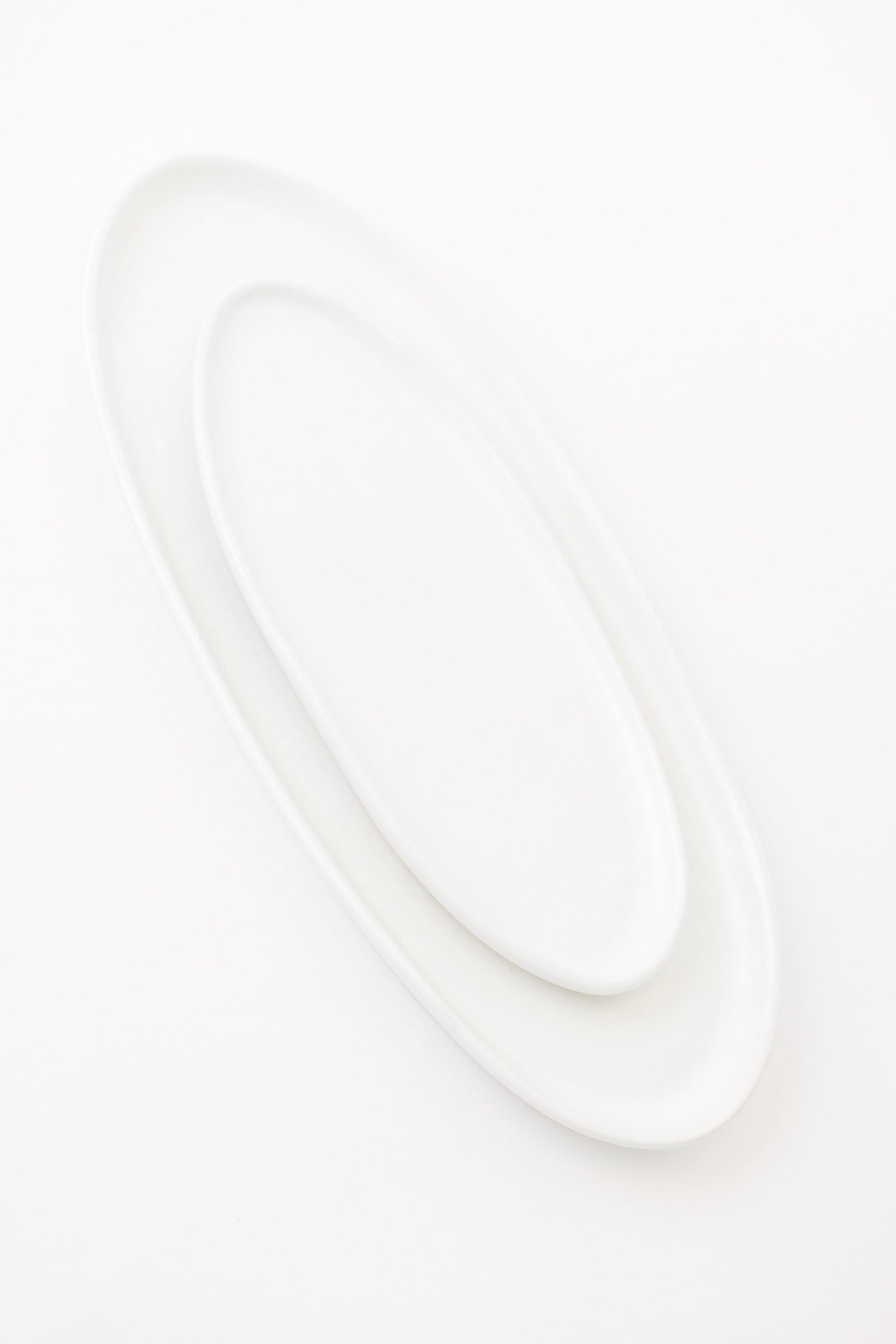 Ines Oval Lipped Serving Plate - Matte White - Set of 2
