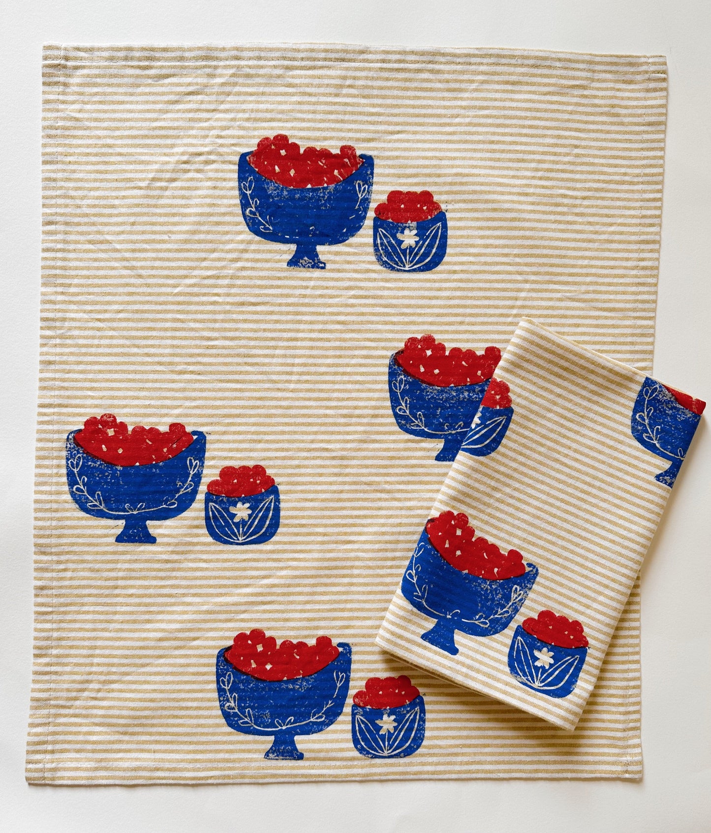 Berry Bowl on Stripe Dinner Napkins