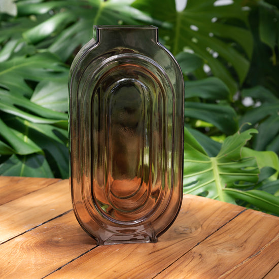 Retro Vase | Grey