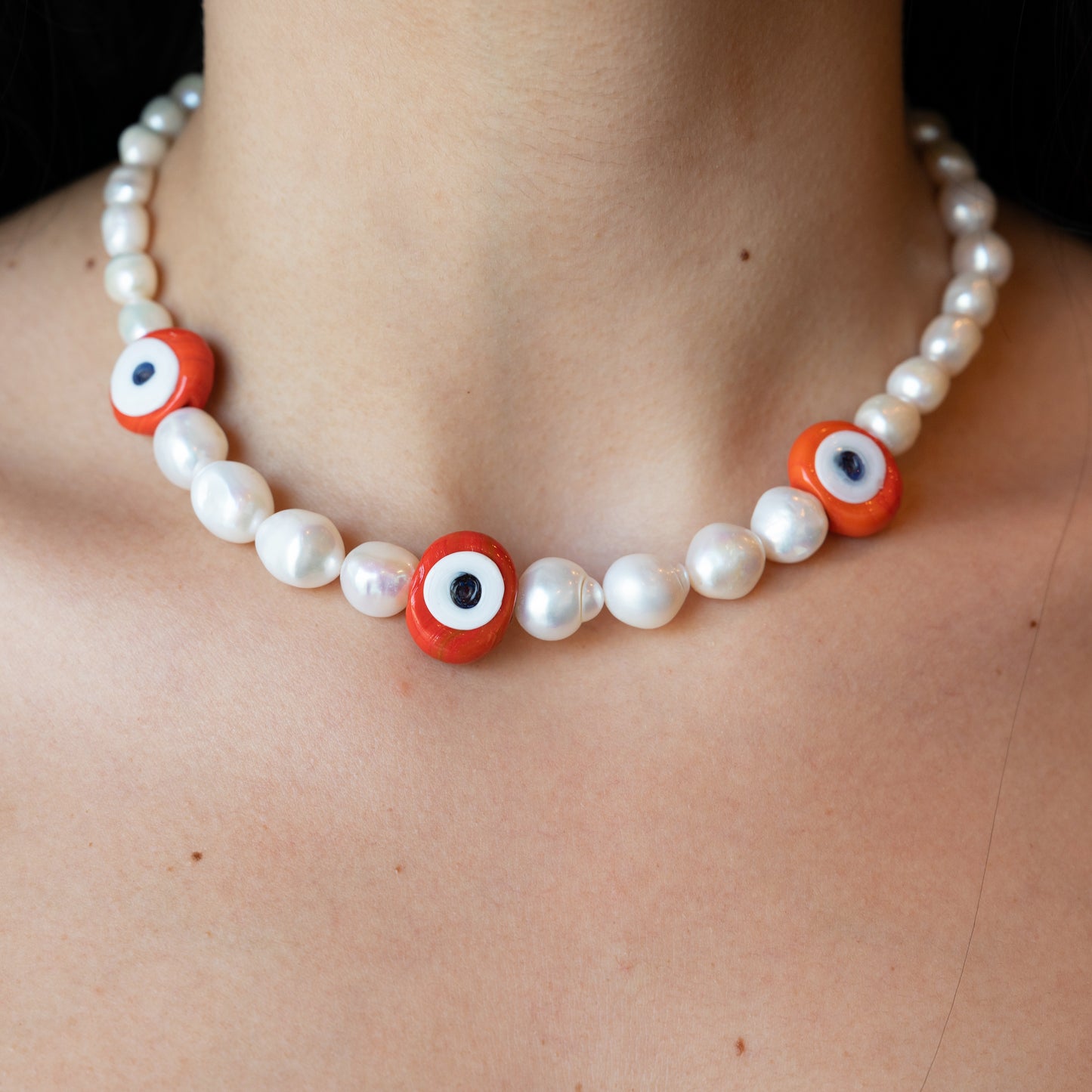 Load image into Gallery viewer, Evil Eye Thick Pearl Choker - Orange
