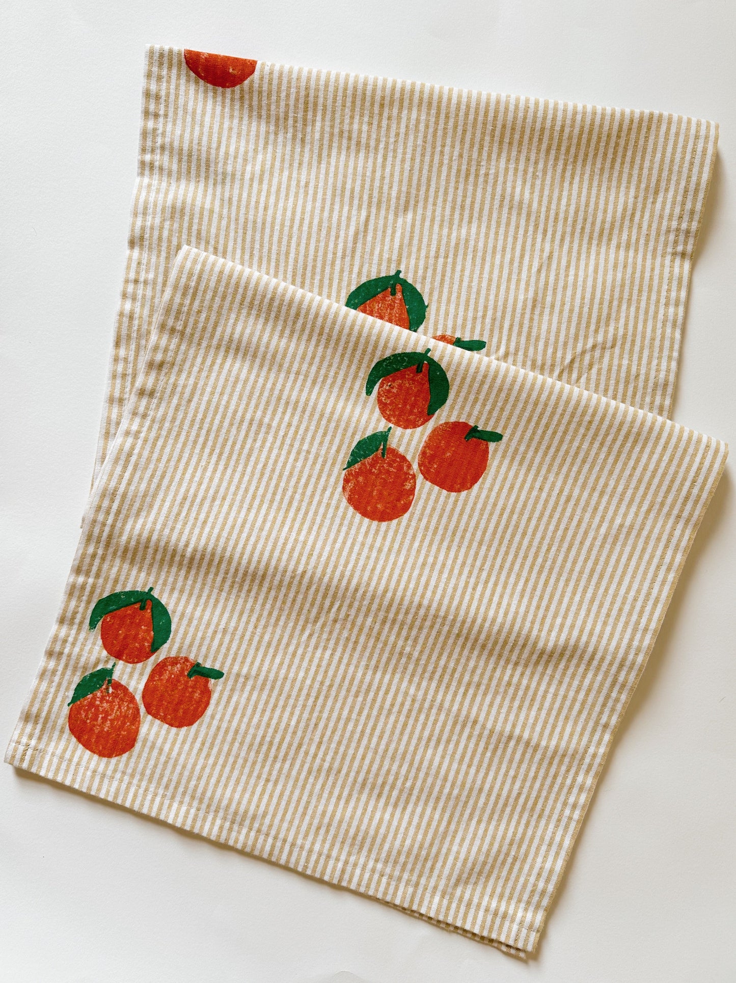 Tangerines on Stripe Table Runner