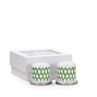 Load image into Gallery viewer, Green Scallop Salt &amp;amp; Pepper - Set of 2
