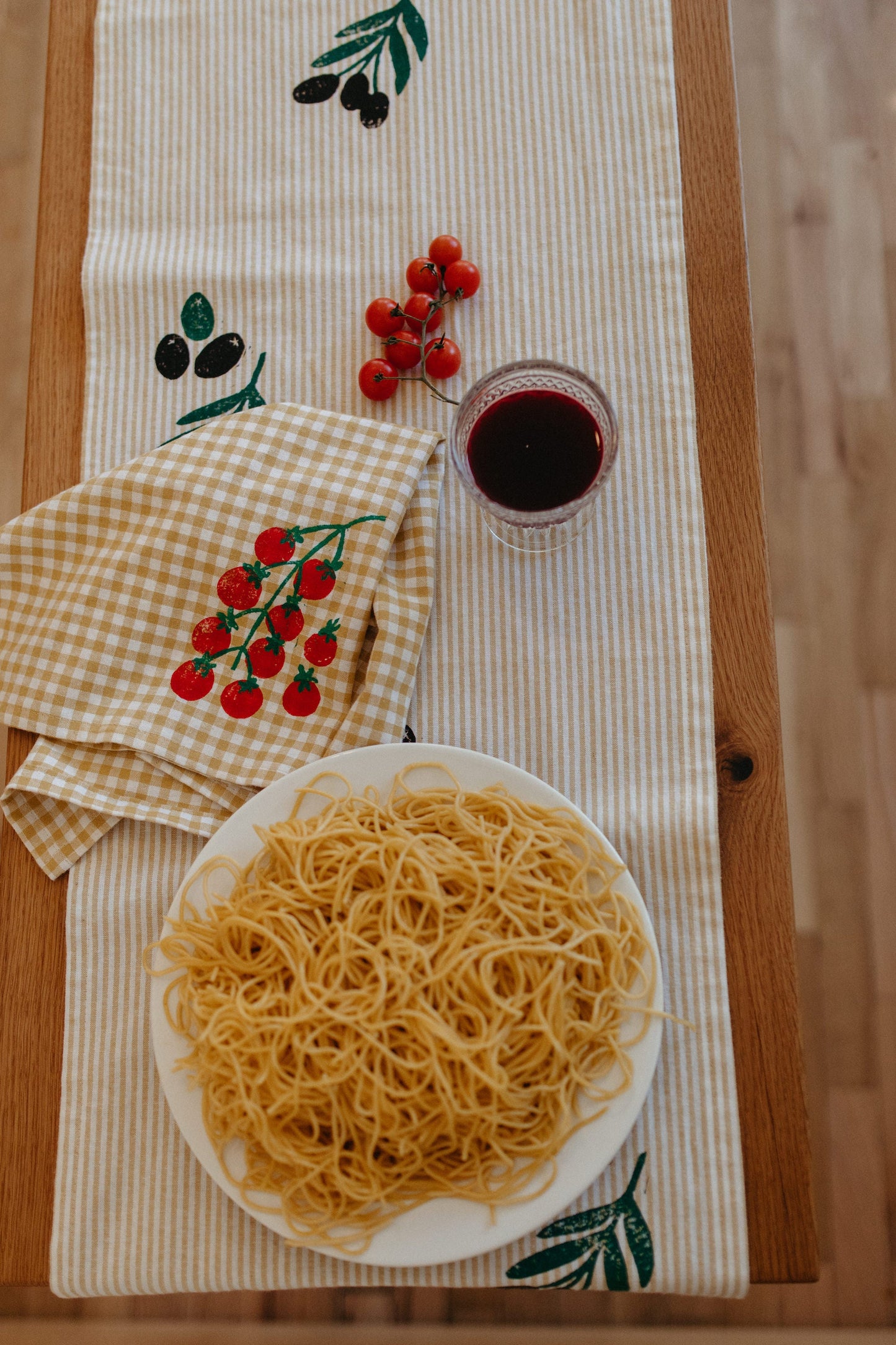 Olives on Stripe Table Runner