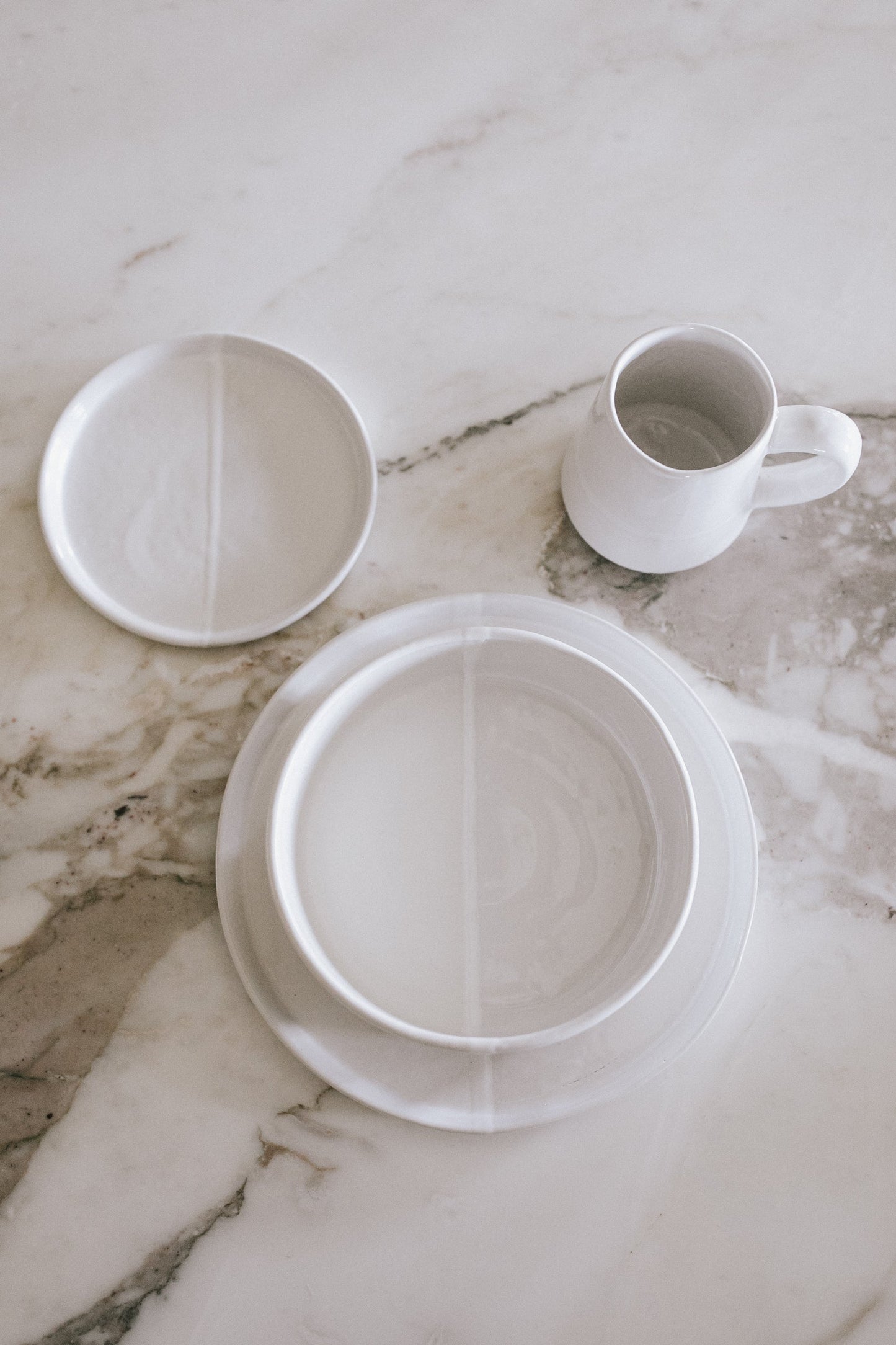 Sonnet Stoneware Coffee Mug - Matte White/ Glossy White - Set of 4