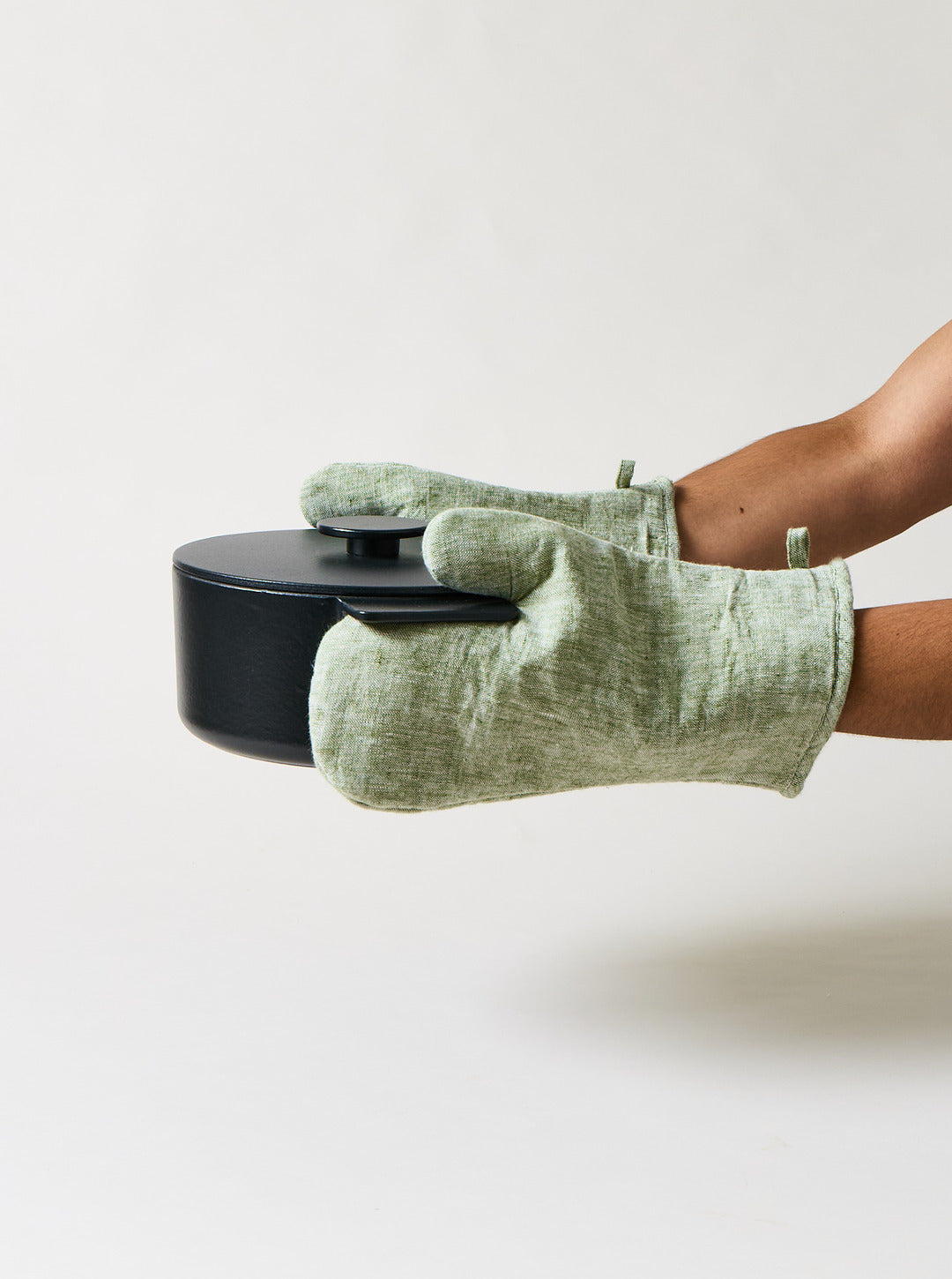 Washed Linen Oven Mitt