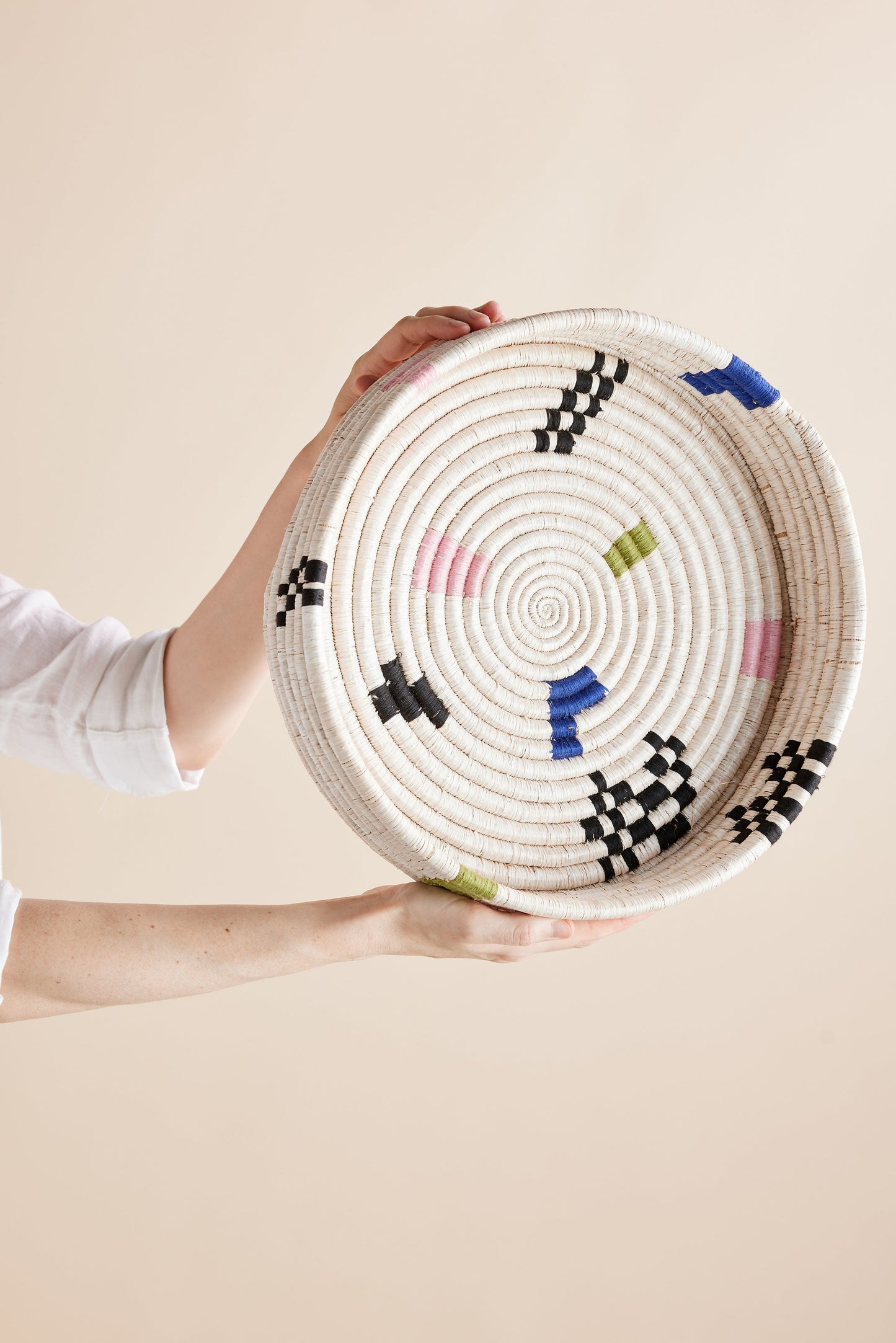 Mosaic Woven Nesting Tray