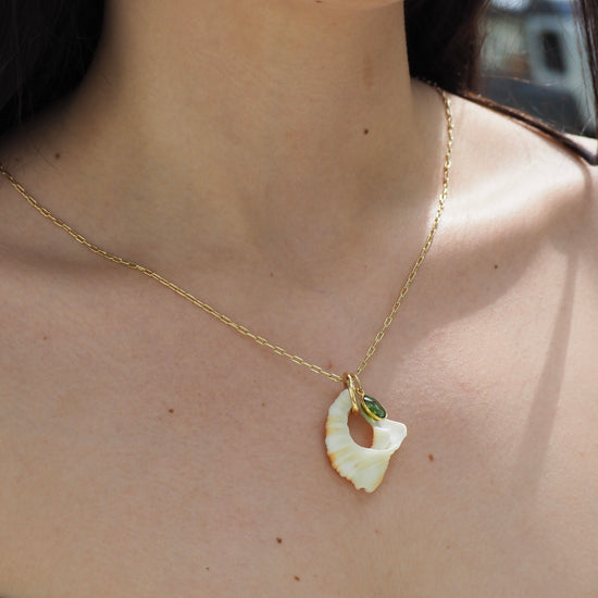 Shell, Tourmaline and Link 14K Gold Chain Necklace
