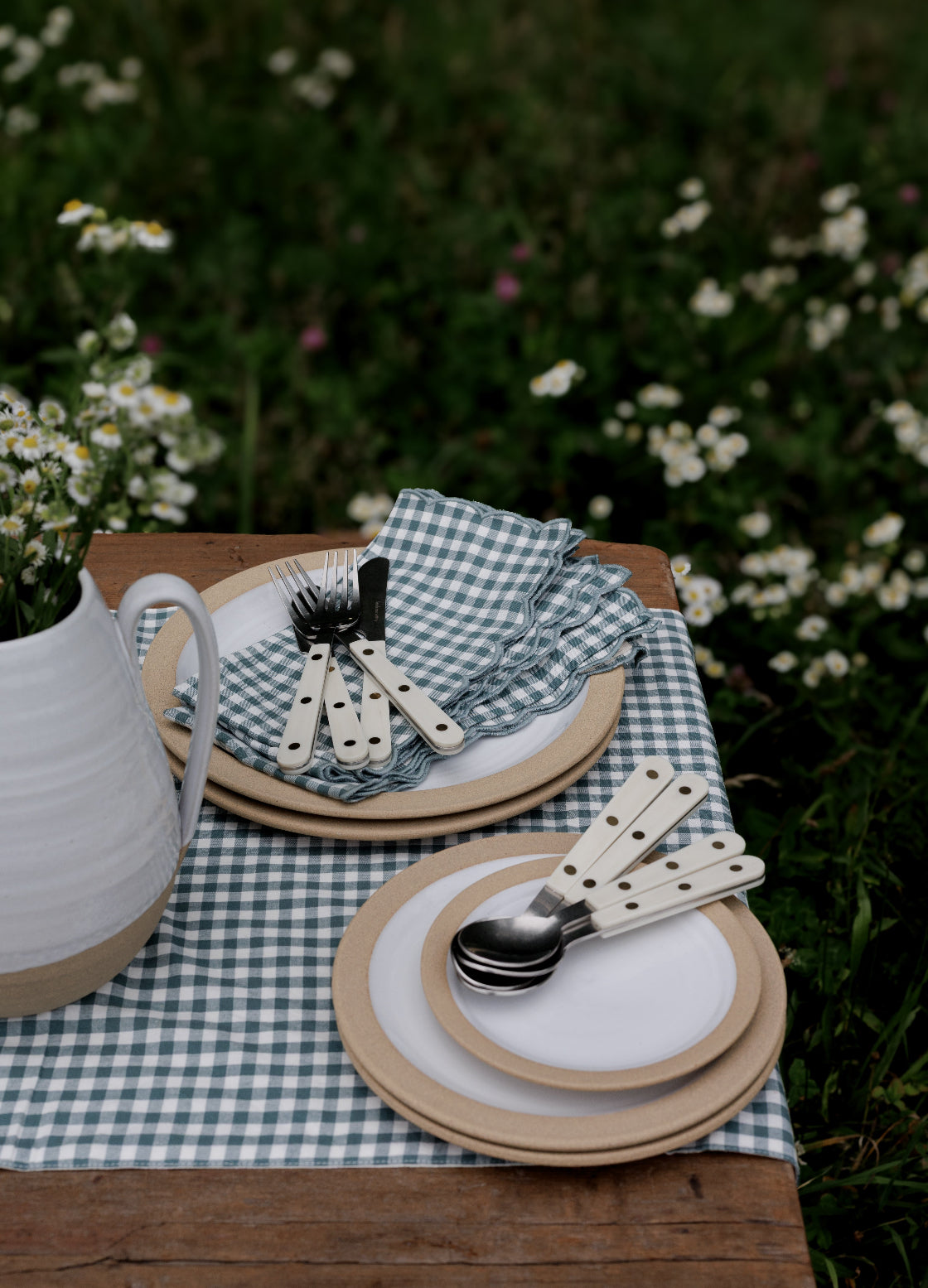 Petite Gingham Scalloped Napkins