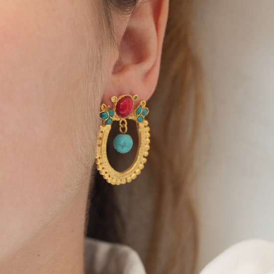 Oval Dangle Gold w/ Red and Blue