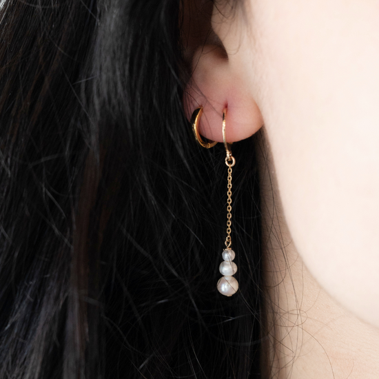 Small Hoops w/ Dangling Pearls